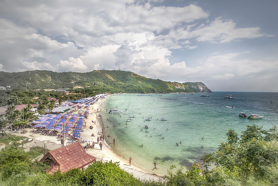 Samae Beach from the north end viewpoint