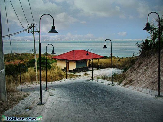 Bungalow house with a view on Koh Larn